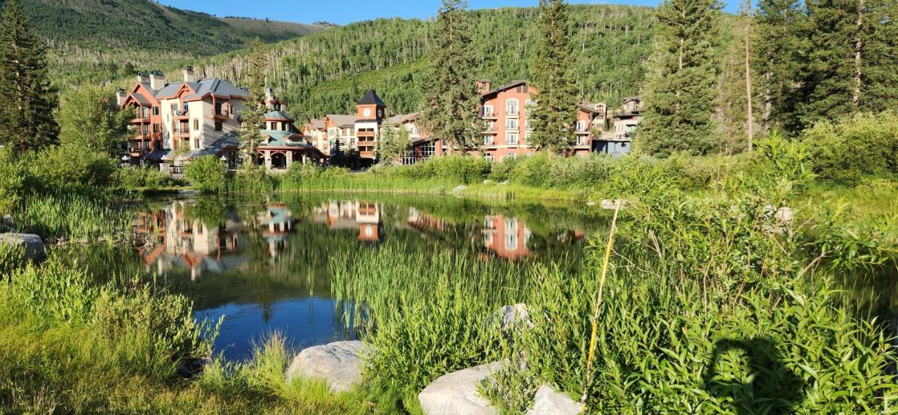 Stunning At Solitude, Steps From Chair Lift, East #103 Brighton Buitenkant foto